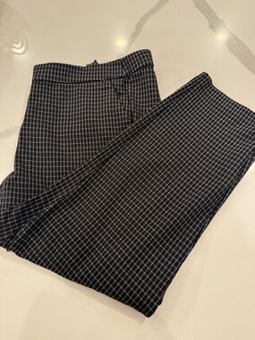 Liverpool Kayla Pull-on Trouser. Black & White Checked Ankle Pant. 18W. Viscose